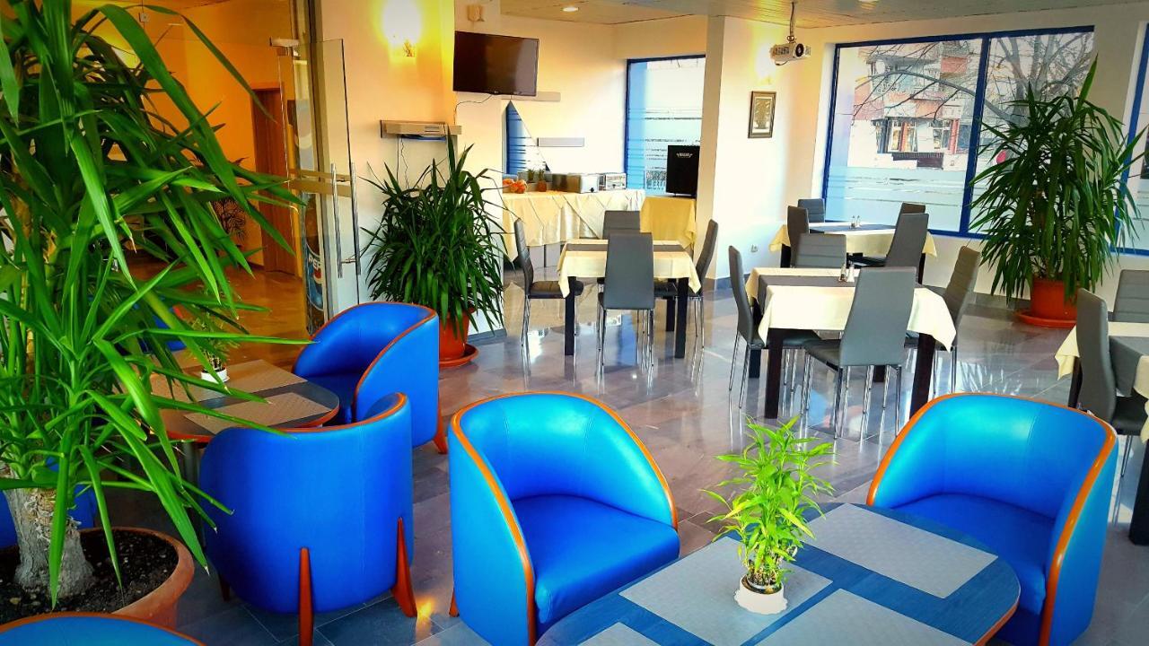 Family Hotel Dalis Sofie Exteriér fotografie